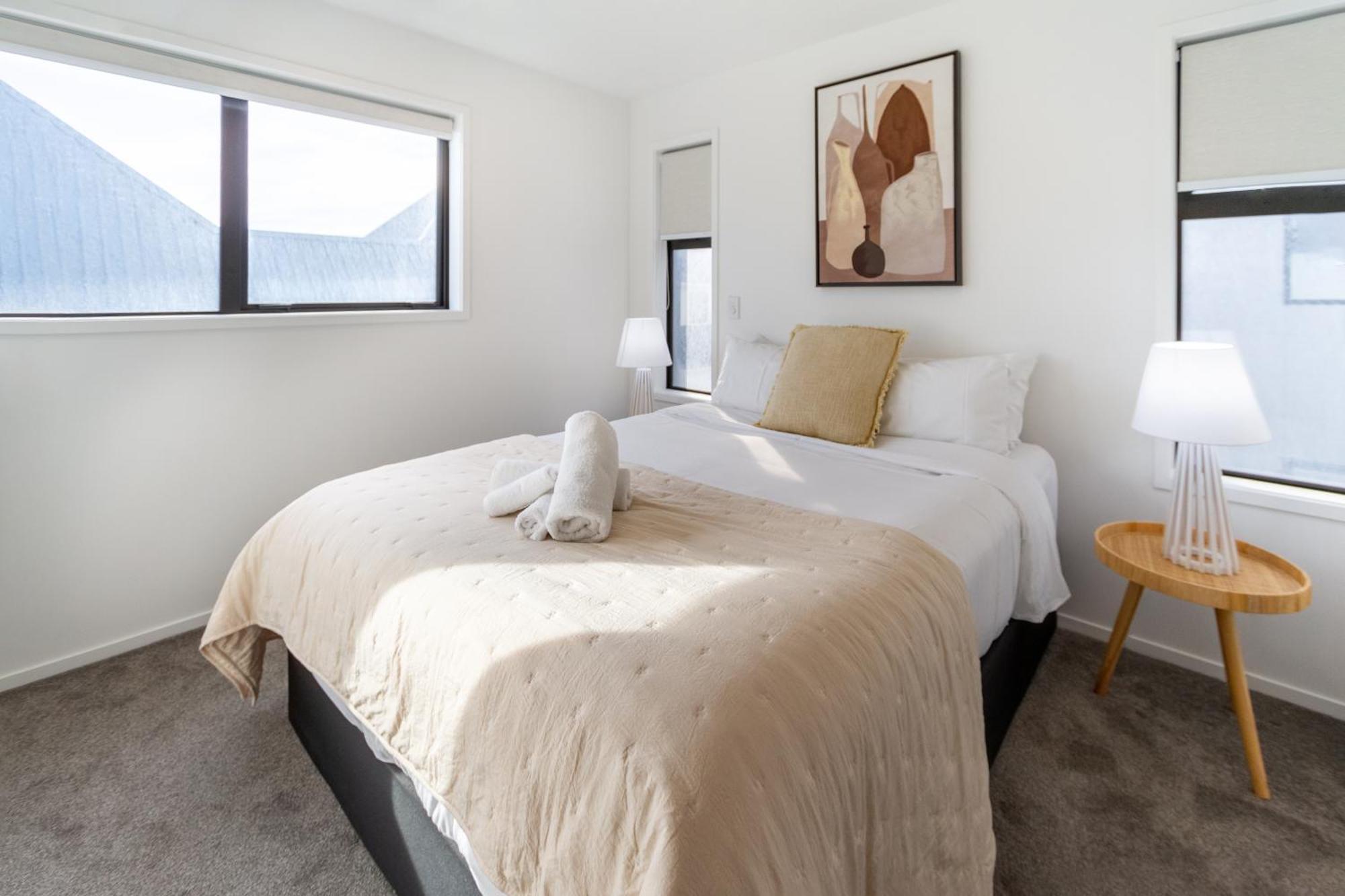 Serenity By The Sea: Coastal Escape1 Bed 1 Bath Christchurch Eksteriør bilde