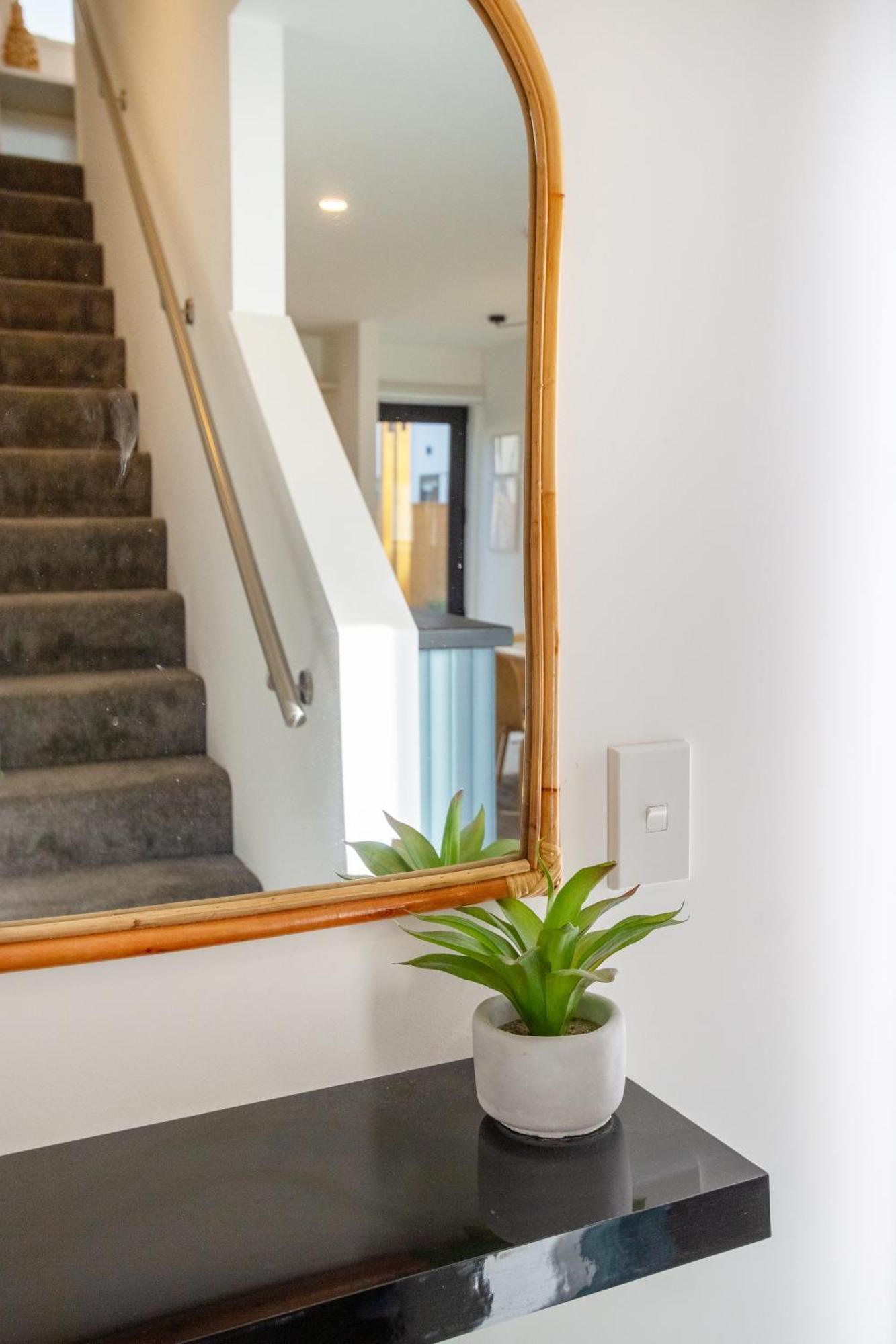 Serenity By The Sea: Coastal Escape1 Bed 1 Bath Christchurch Eksteriør bilde