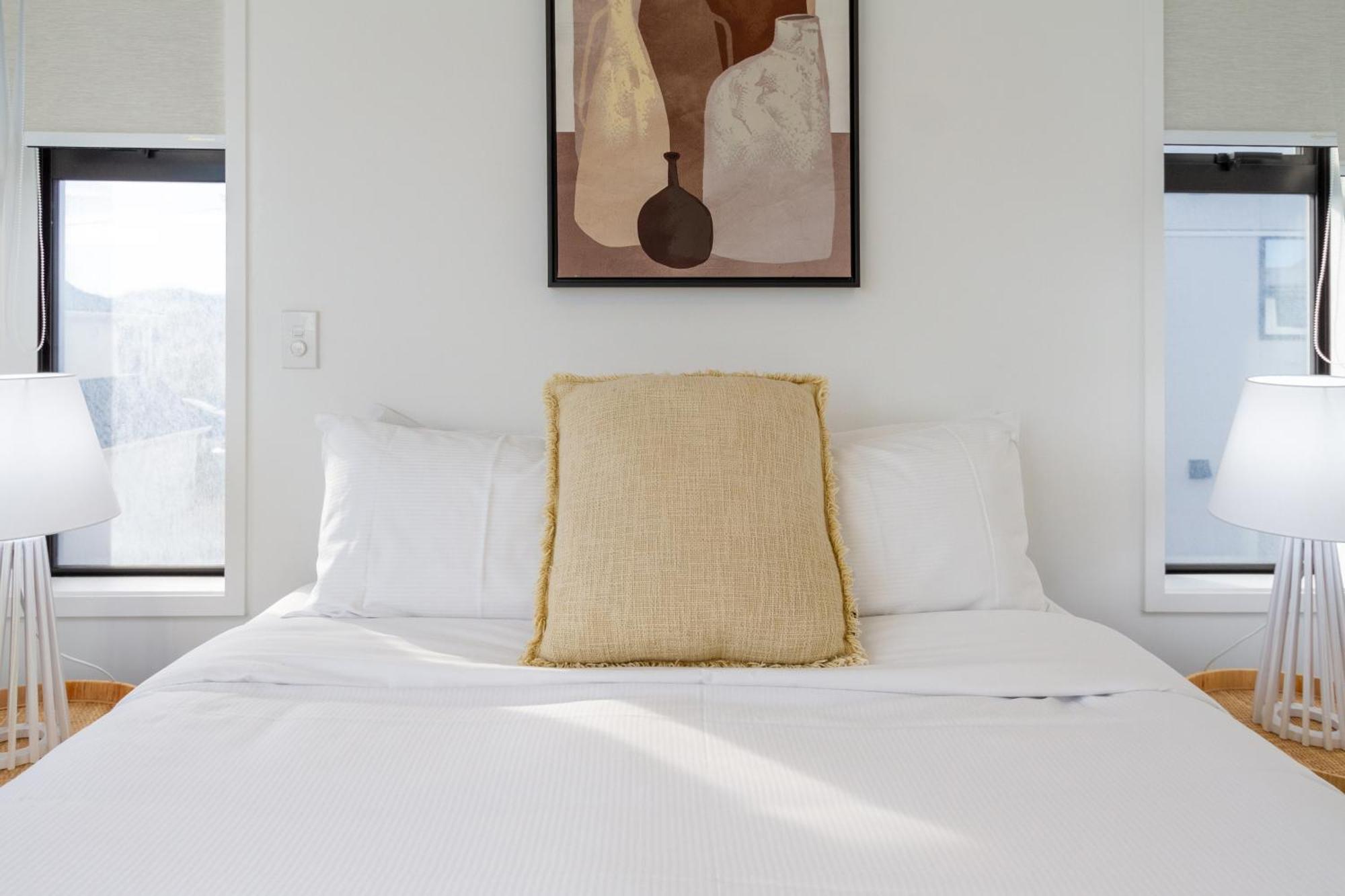 Serenity By The Sea: Coastal Escape1 Bed 1 Bath Christchurch Eksteriør bilde