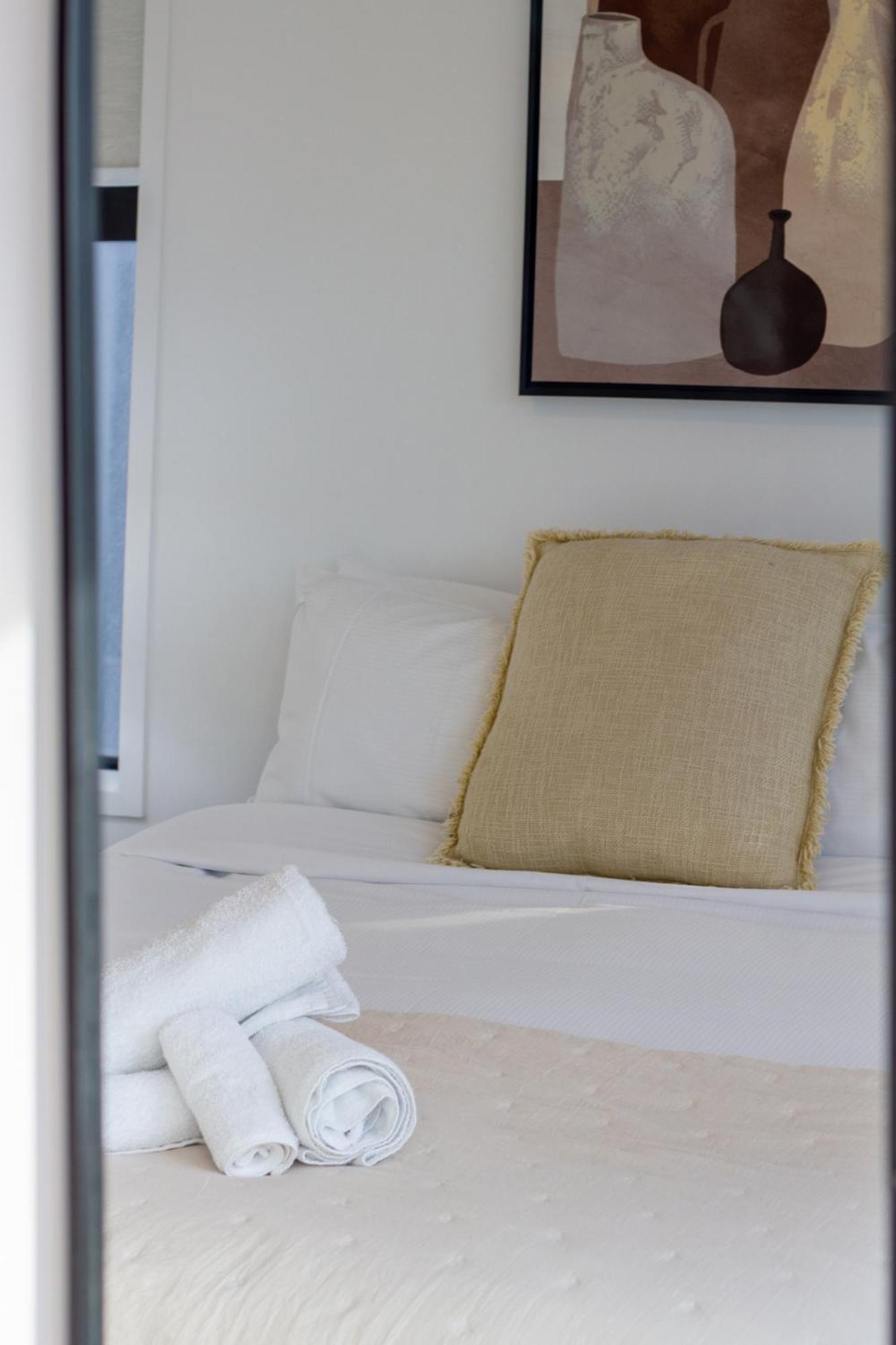Serenity By The Sea: Coastal Escape1 Bed 1 Bath Christchurch Eksteriør bilde